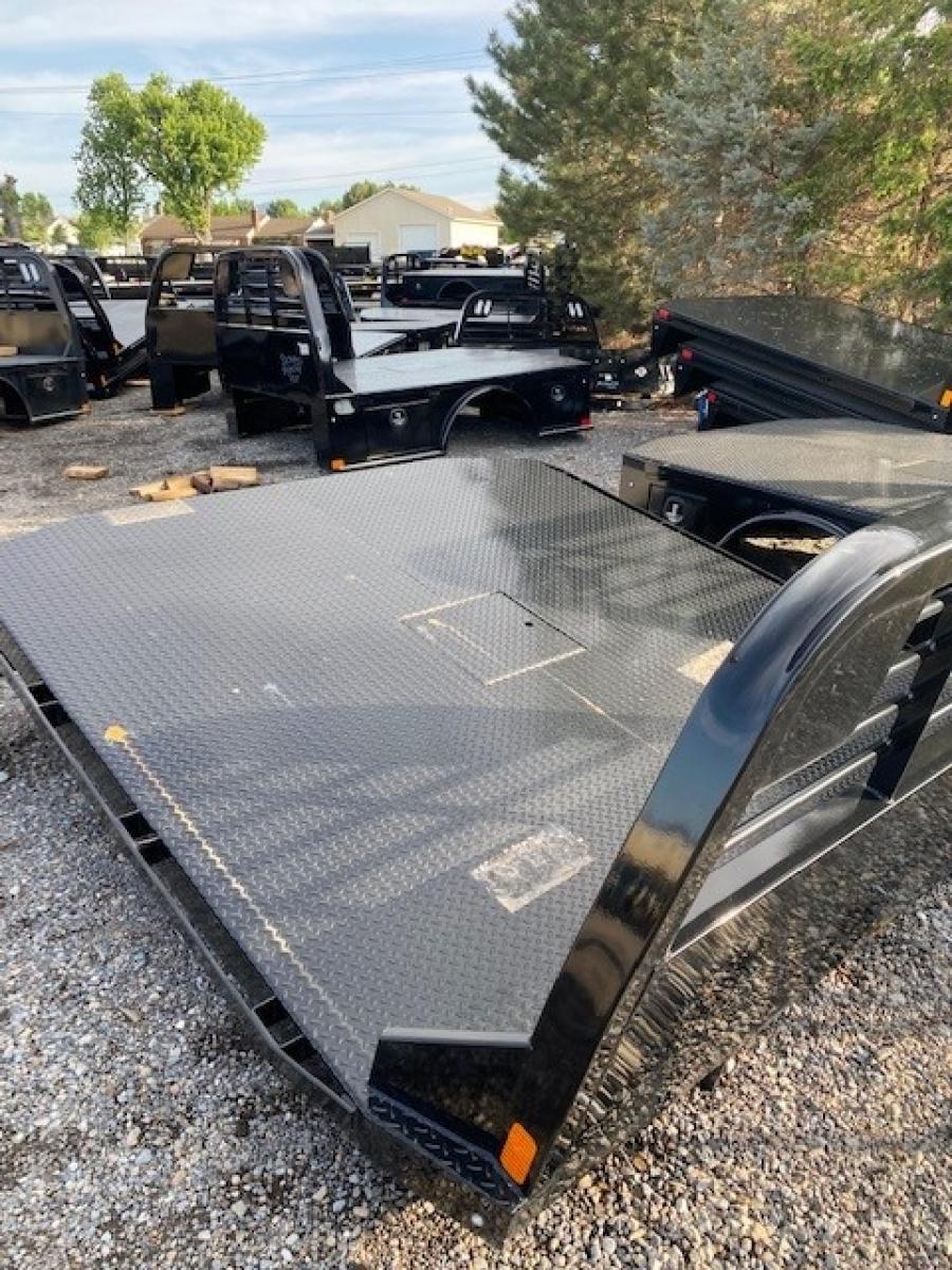 CM RD BED 8’6″ L X 97″ W X 58″ CA X 42″ RUNNERS image 1