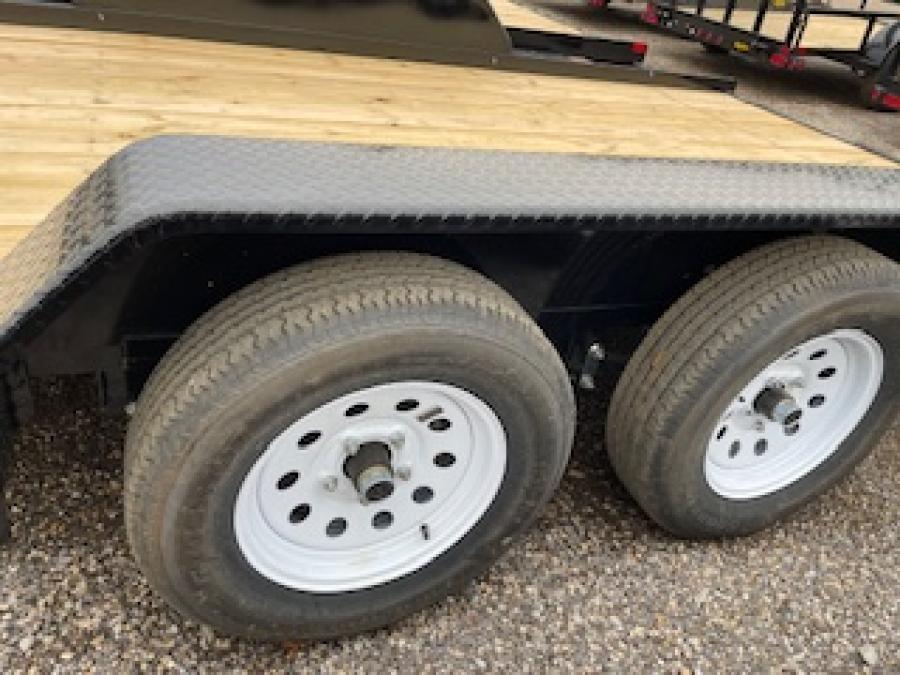Big Tex TH70 7K TAND CAR HAULER 83"x18 OL 4SIR, SPMT, 2-BRK, BLK, Image 3