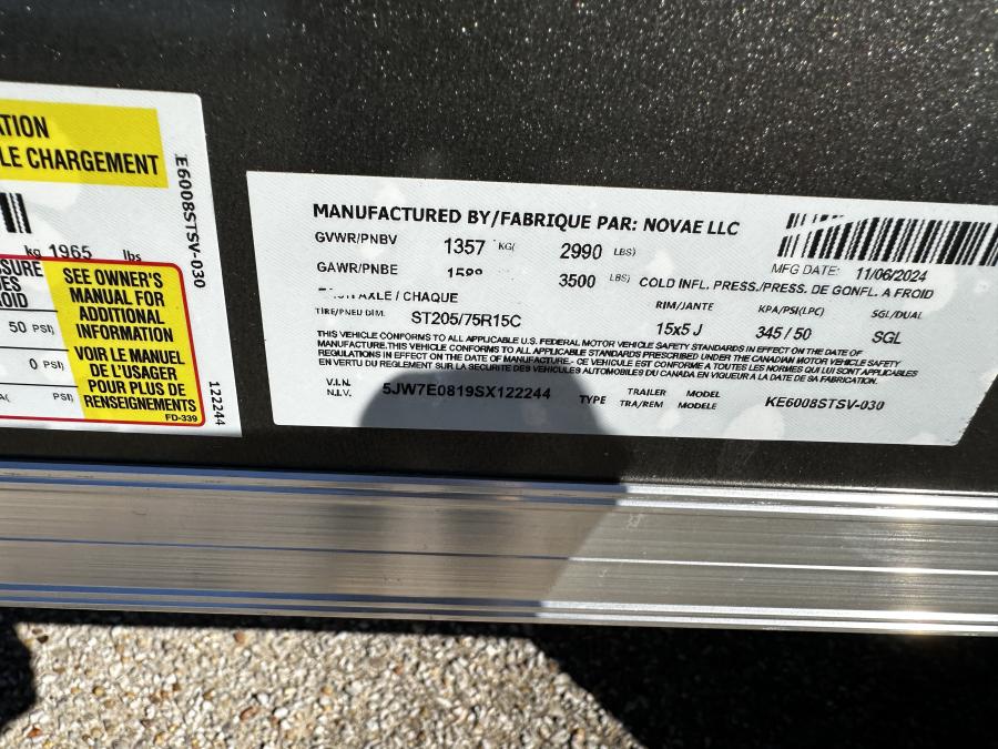 5X8  DLX FLAT TOP V NOSE Enclosed CARGO TRAILER Image 4