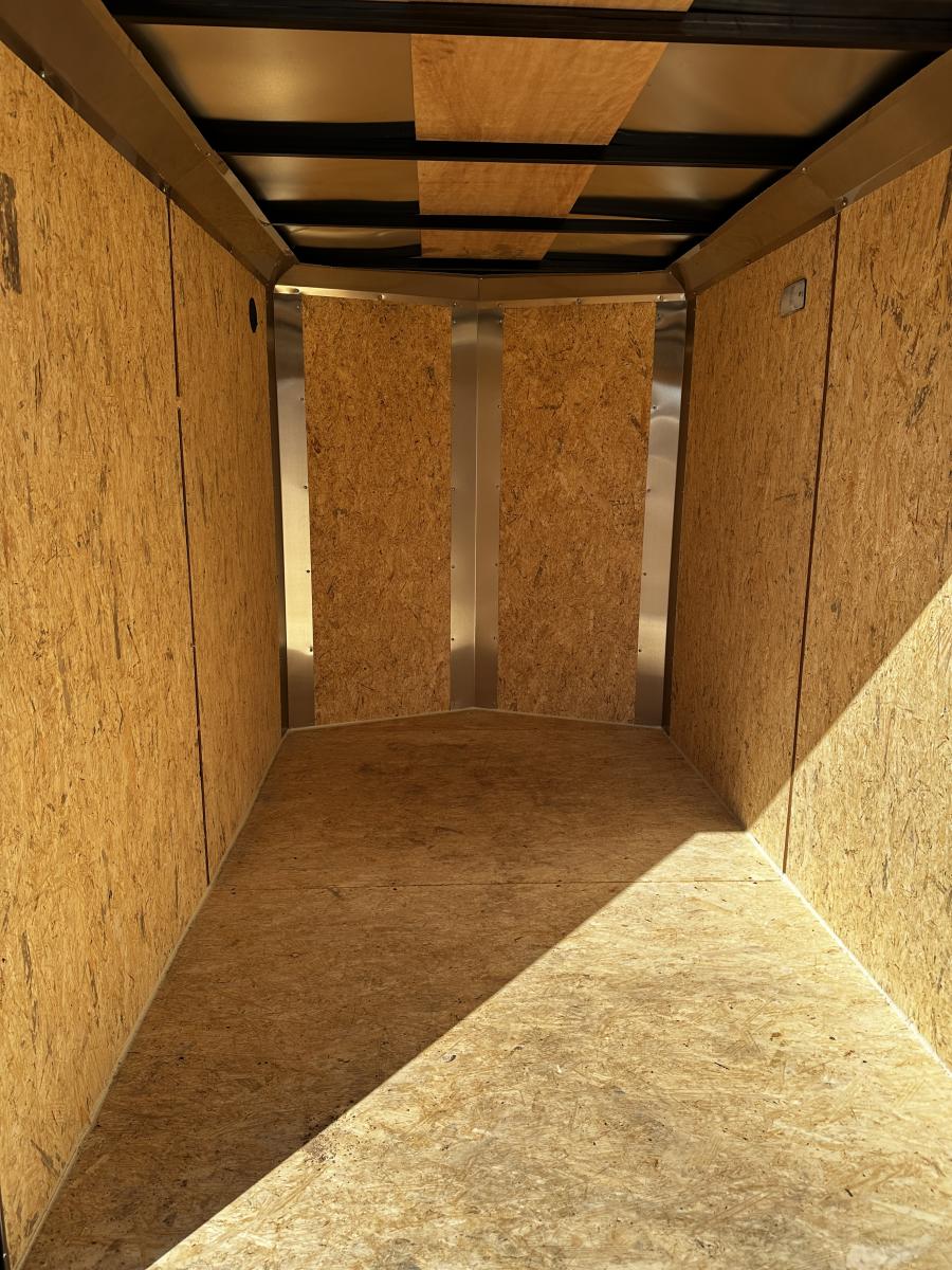 5X8  DLX FLAT TOP V NOSE Enclosed CARGO TRAILER Image 5