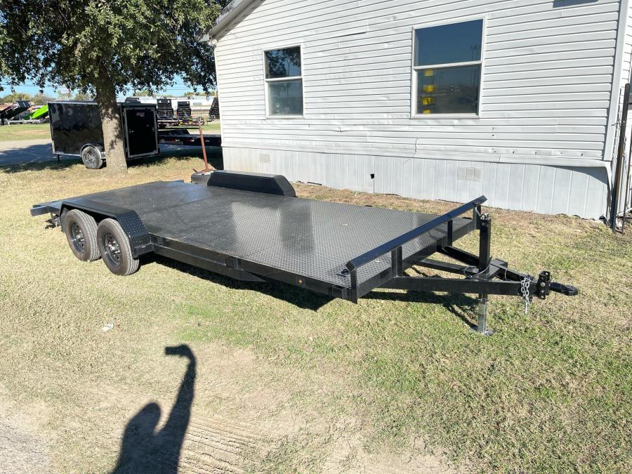Used 2024 Steel Deck Car Hauler 83"x20' w/Dove Tail and Slide Out Ramps Image 1