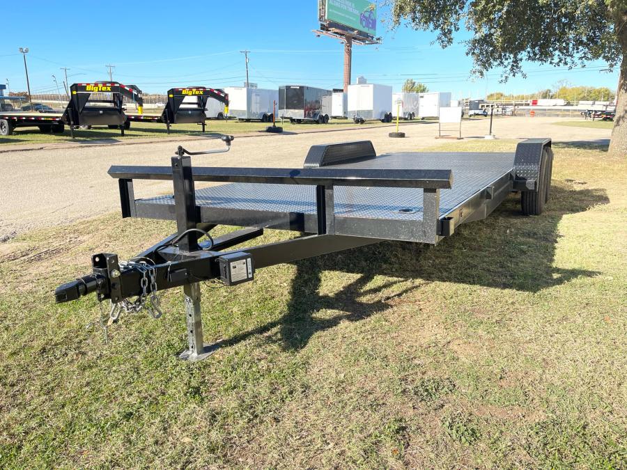 Used 2024 Steel Deck Car Hauler 83"x20' w/Dove Tail and Slide Out Ramps Image 3
