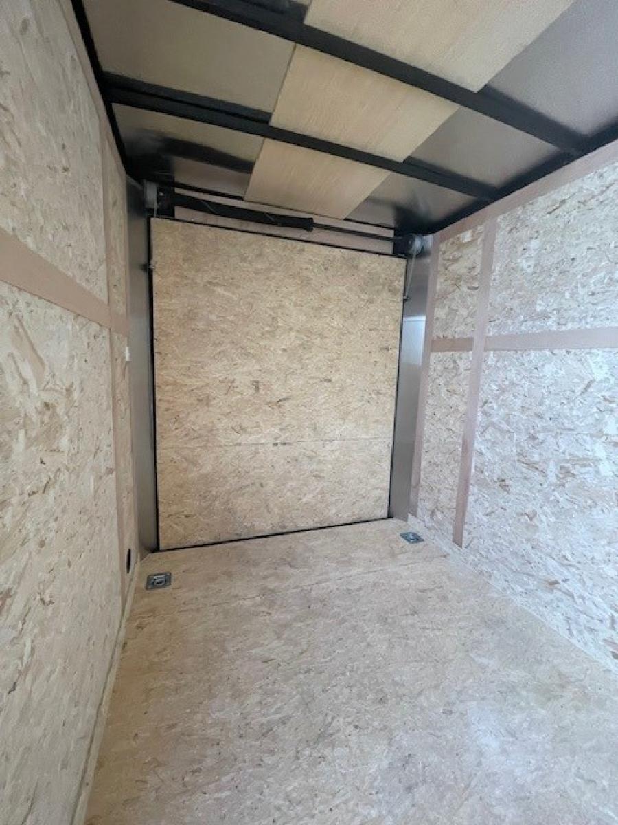 RDLX RDLX 6 x 10 SA FLAT TOP WEDG ENCLOSED TRAILER BY RC Image 4