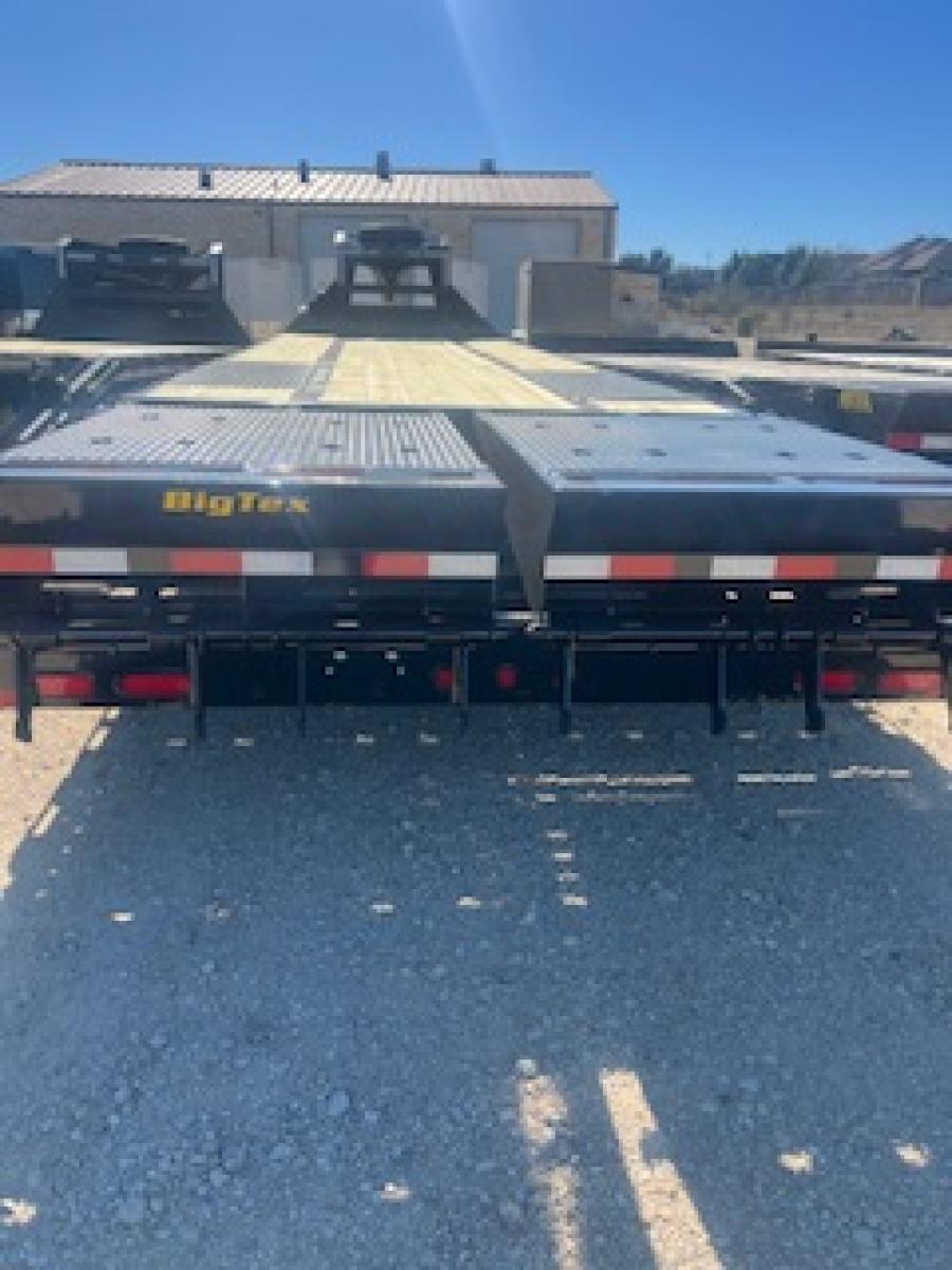 Big Tex 25GN, Gooseneck, 102" x 40', 25.9K, Dovetail, Mega Ramps Image 1