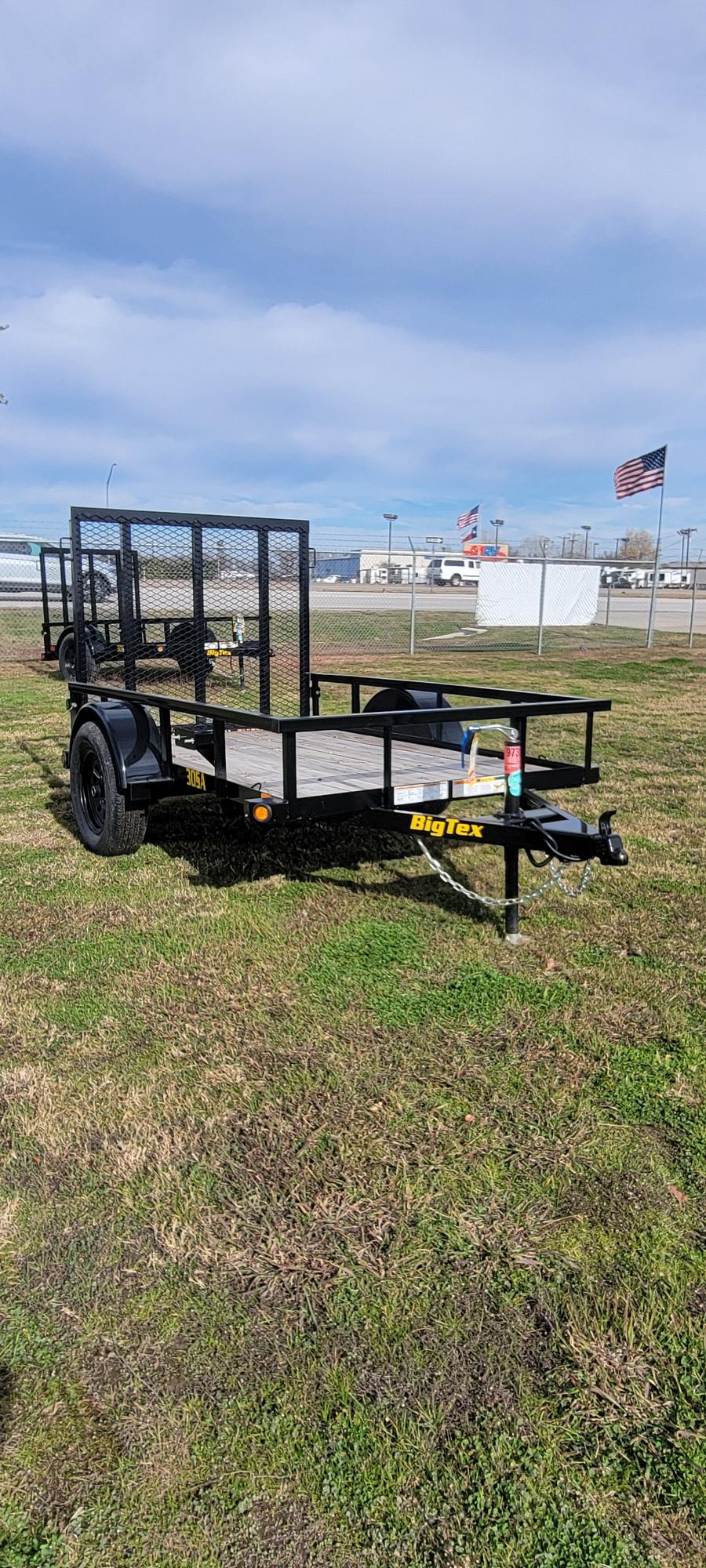 Big Tex 30SA 2,995# SA UTL 60″x8 4RG SPMT BLACK image 2