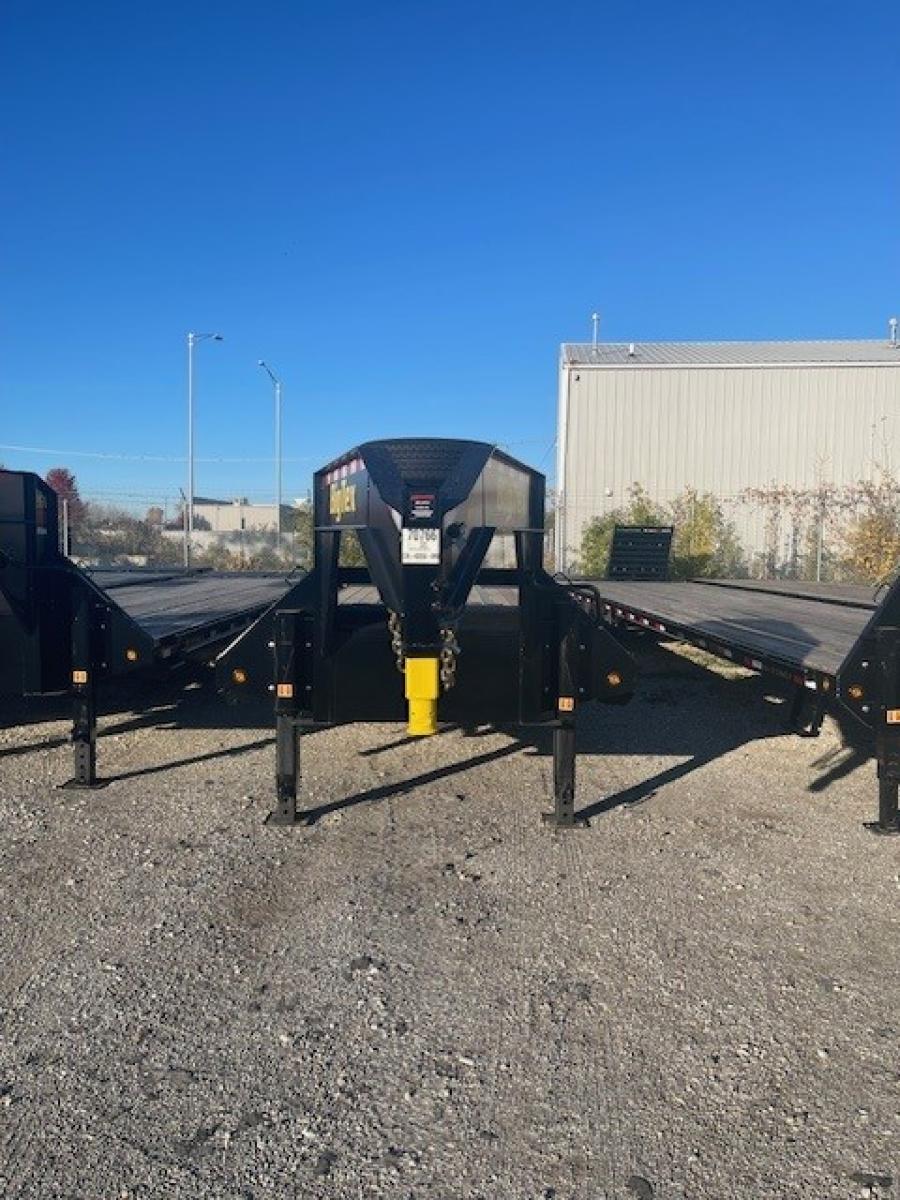 Big Tex 22GN, Gooseneck, 102" x 33', 23.9K, Dovetail, Mega Ramps Image 0
