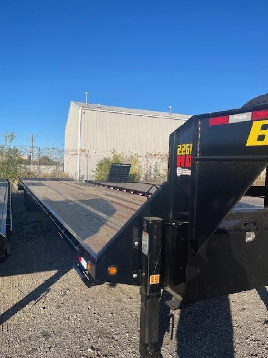 Big Tex 22GN, Gooseneck, 102" x 33', 23.9K, Dovetail, Mega Ramps Image 2