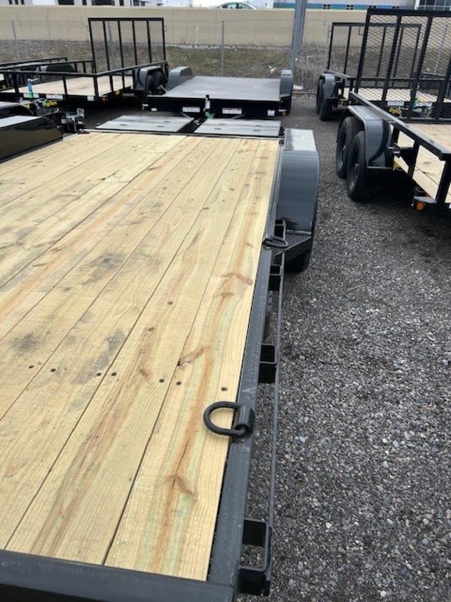 Big Tex 10ET, Equipment, 83″ x 18′, 9.9K, Dovetail, Mega Ramps image 1