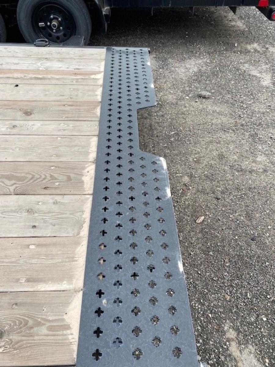 Big Tex 70ST, Tilt, 81″ x 13′, 7K image 5