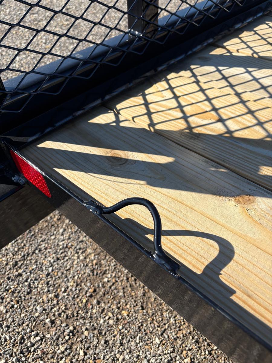 Big Tex 35SA 2,995# SA UTL 77″x12 BLACK image 3