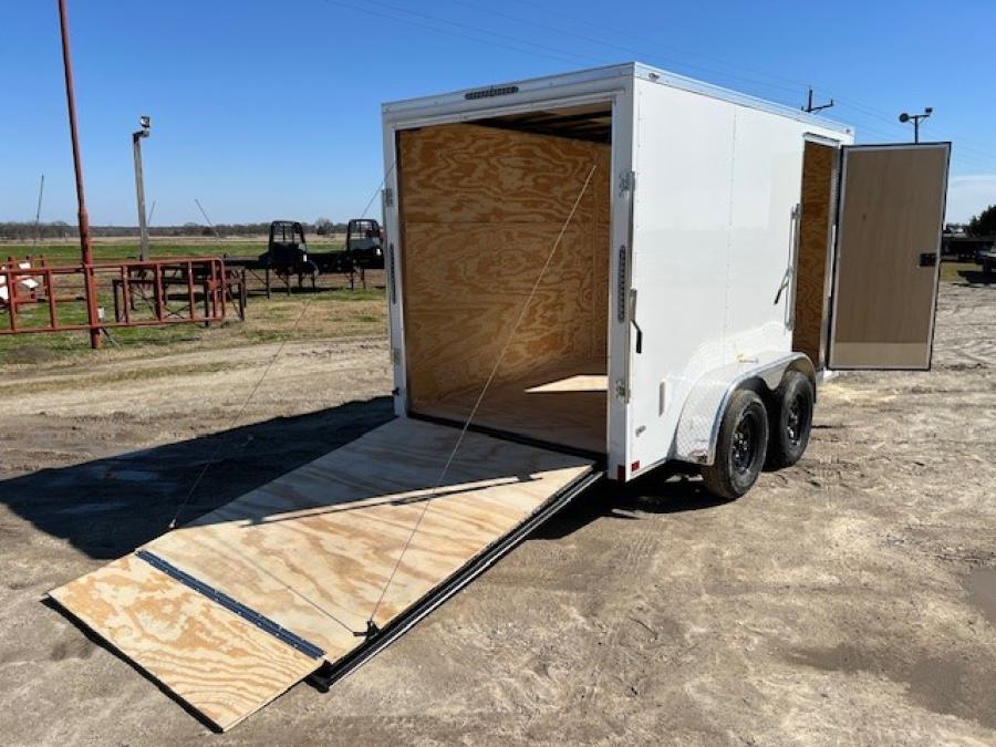 Tandem 6 x 12 Enclosed Trailer Image 4