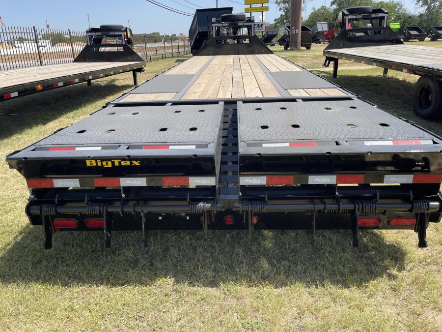 Big Tex 25GN, Gooseneck, 102" x 30', 25.9K, Dovetail, Mega Ramps Image 2