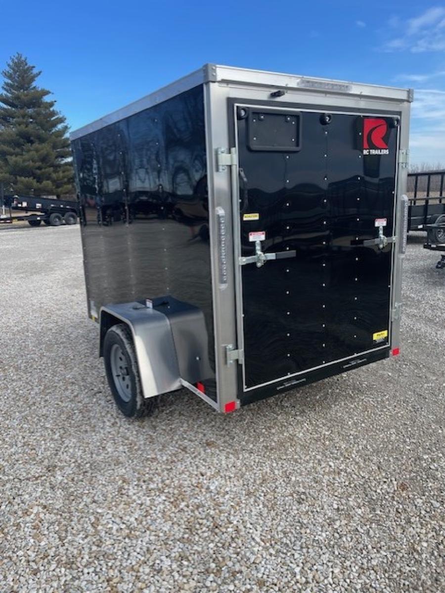 RC TRAILERS RWT 5 x 8 SA FLAT TOP WEDGE ENCLOSED TRAILER Image 1
