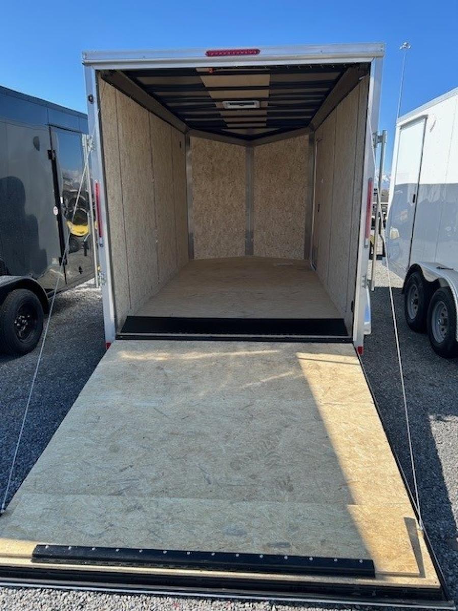 K841 7X14  DLX FLAT TOP VNOSE ENCLOSED CARGO image 4