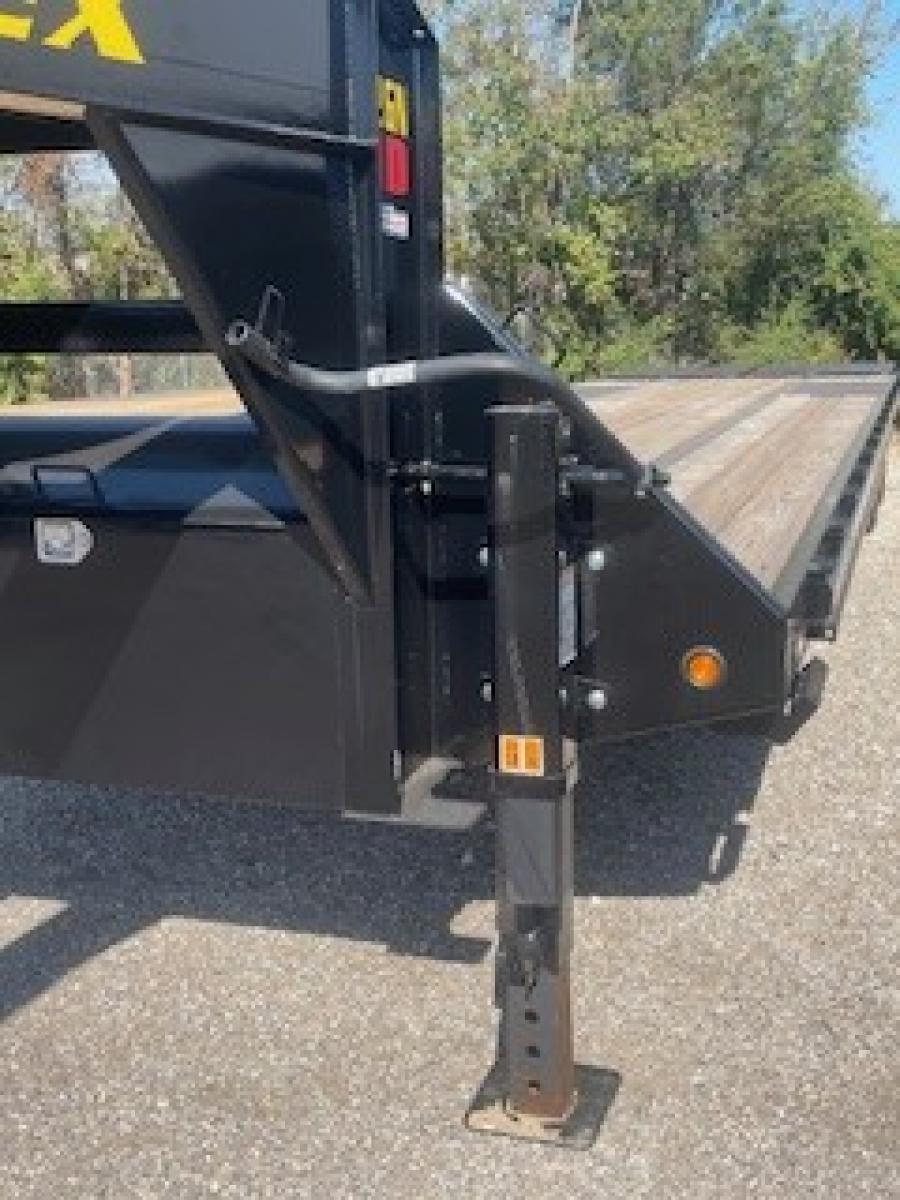 Big Tex 22GN, Gooseneck, 102″ x 40′, 23.9K, Dovetail, Mega Ramps image 9