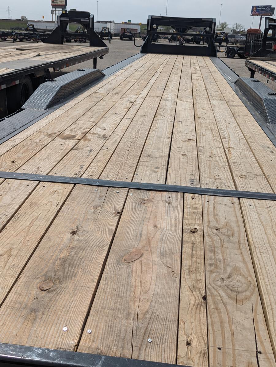 Big Tex USED USED TRAILER image 0