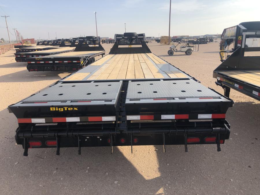 Big Tex 25GN, Gooseneck, 102" x 30', 25.9K, Dovetail, Mega Ramps Image 1