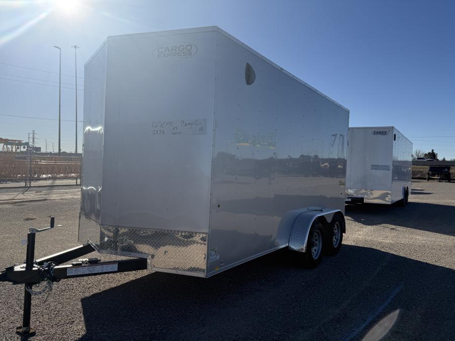 7X14  Deluxe FLAT TOP V-NOSE ENCLOSED CARGO Image 1