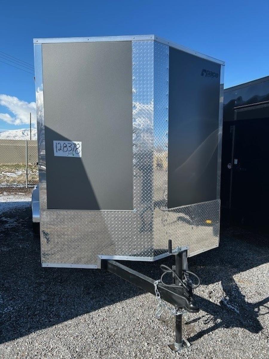 K841 7X16 OUTBACK DLX FLAT TOP VNOSE ENCLOSED CARGO 7K image 0