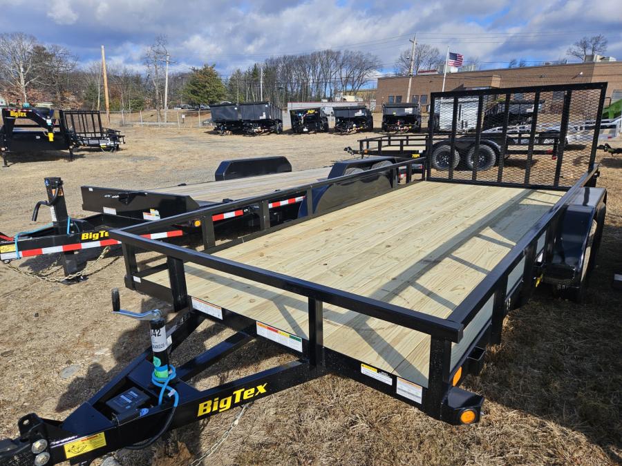 Big Tex 70PI 7K TAND SQ TU UTL 83″x16 2 BRAKES, BLK image 1