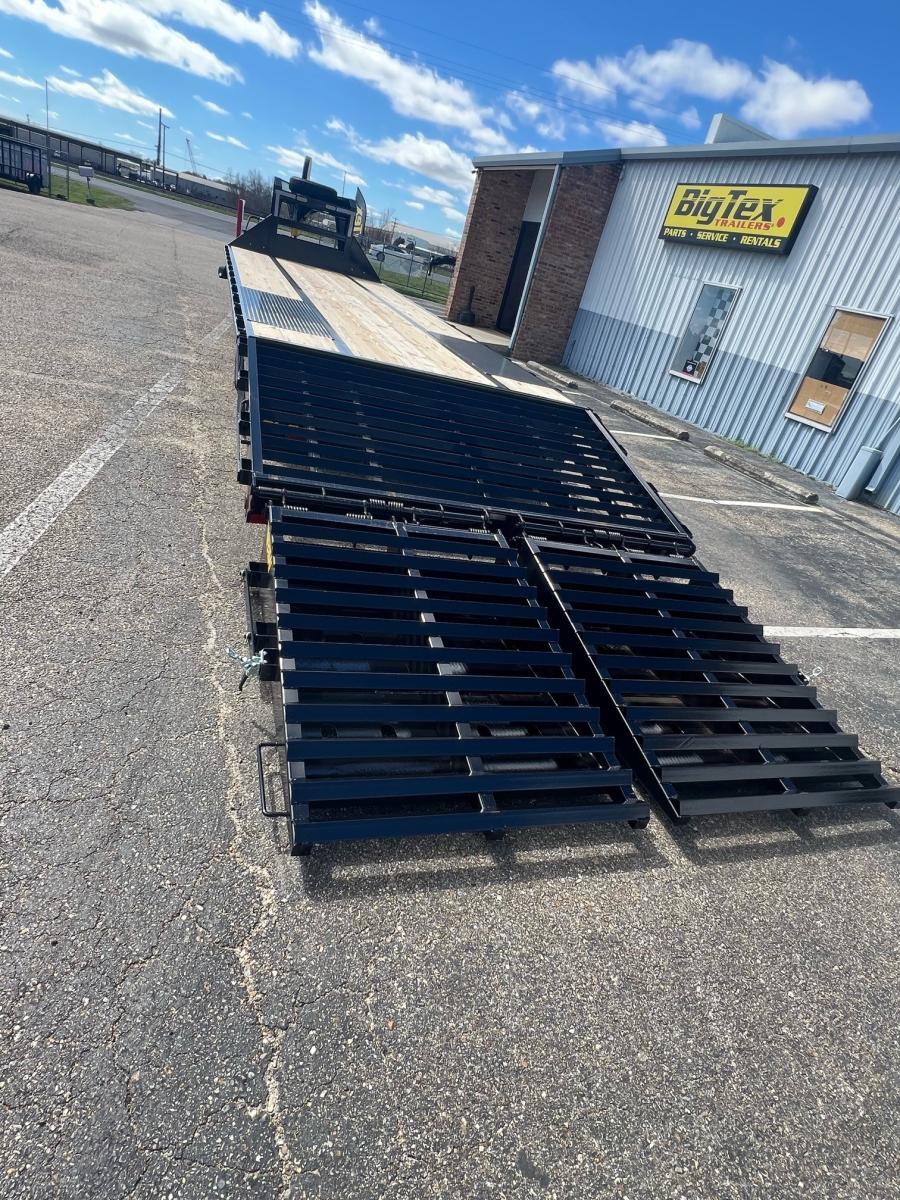 Big Tex 25GN, Gooseneck, 102" x 33', 25.9K, Dovetail, Mega Ramps Image 3