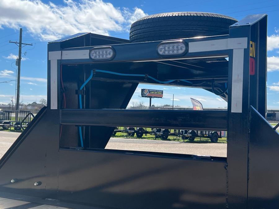 Big Tex 25GN, Gooseneck, 102" x 33', 25.9K, Dovetail, Mega Ramps Image 3