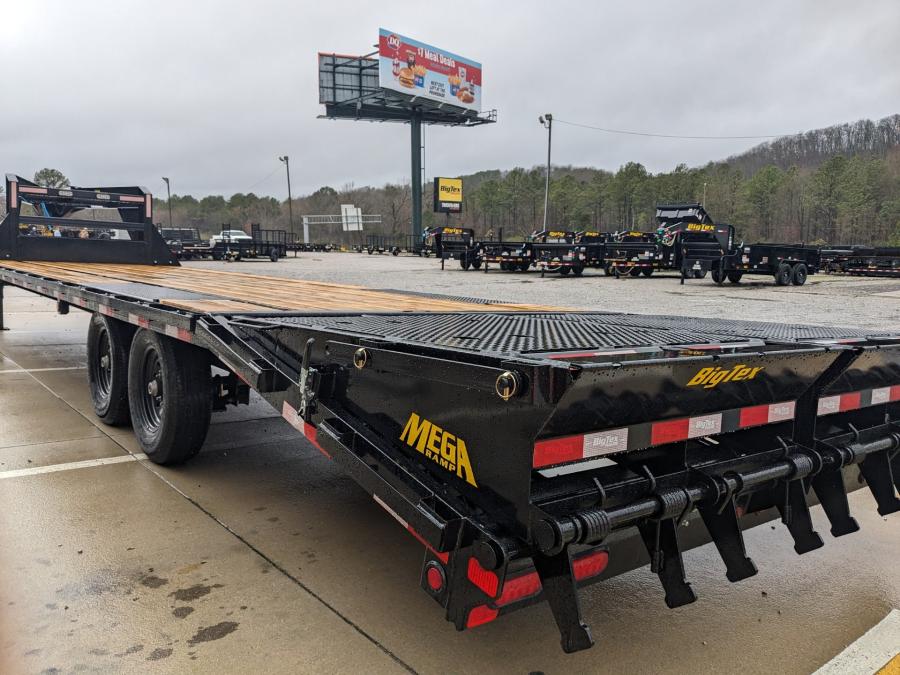 Big Tex 14GN, Gooseneck, 102" x 25', 15.9K, Dovetail, Mega Ramps Image 2