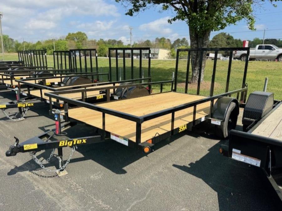 Big Tex 35SA 2,995# SA UTL 77"x14 BLACK Image 0
