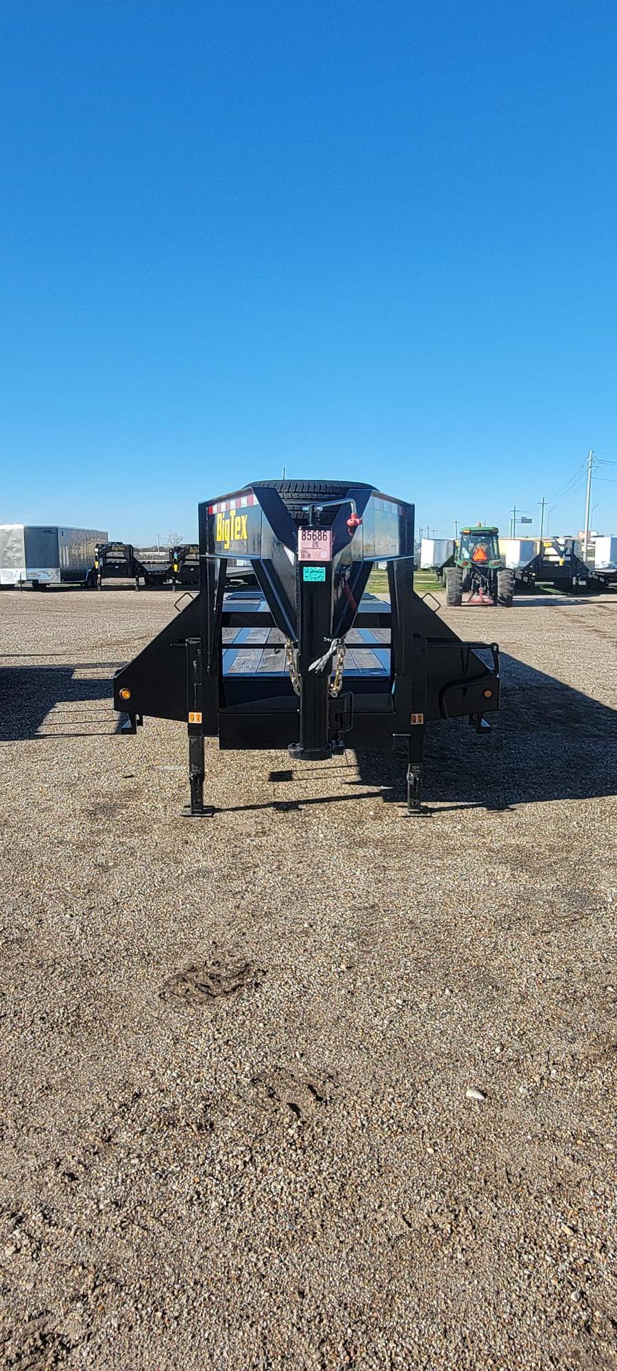 Big Tex 22GN, Gooseneck, 102″ x 30′, 23.9K, Dovetail, Mega Ramps image 2