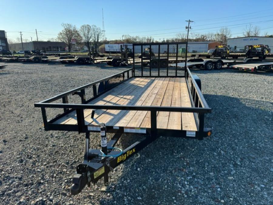 Big Tex 70PI 7K TAND SQ TU UTL 83"X20 2 BRAKES, BLK Image 1