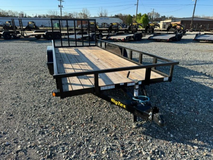 Big Tex 70PI 7K TAND SQ TU UTL 83"X20 2 BRAKES, BLK Image 3