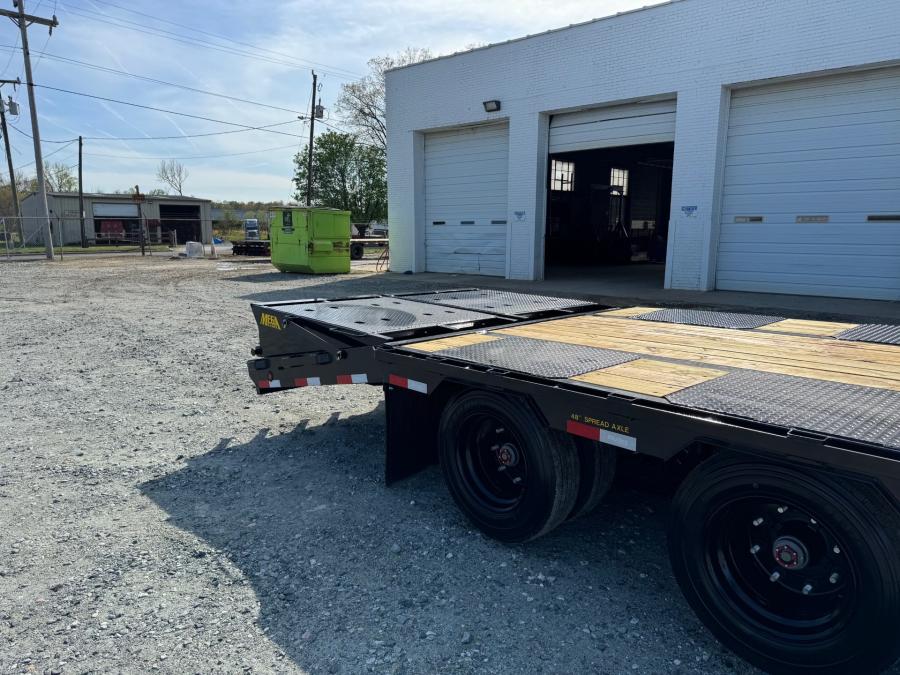 Big Tex 3XGN 102″ x 20 + 5 Super Duty Tandem Dual Wheel Gooseneck image 4