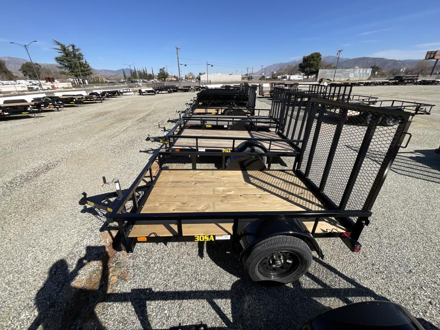 Big Tex 30SA 2,995# SA UTL 60"x8 4RG SPMT BLACK Image 2