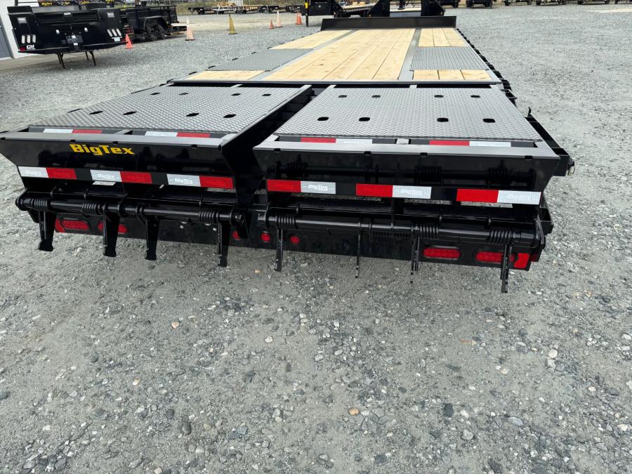 Big Tex 25PH, Pintle, 102″ x 20′, 25.9K, Dovetail, Mega Ramps image 4
