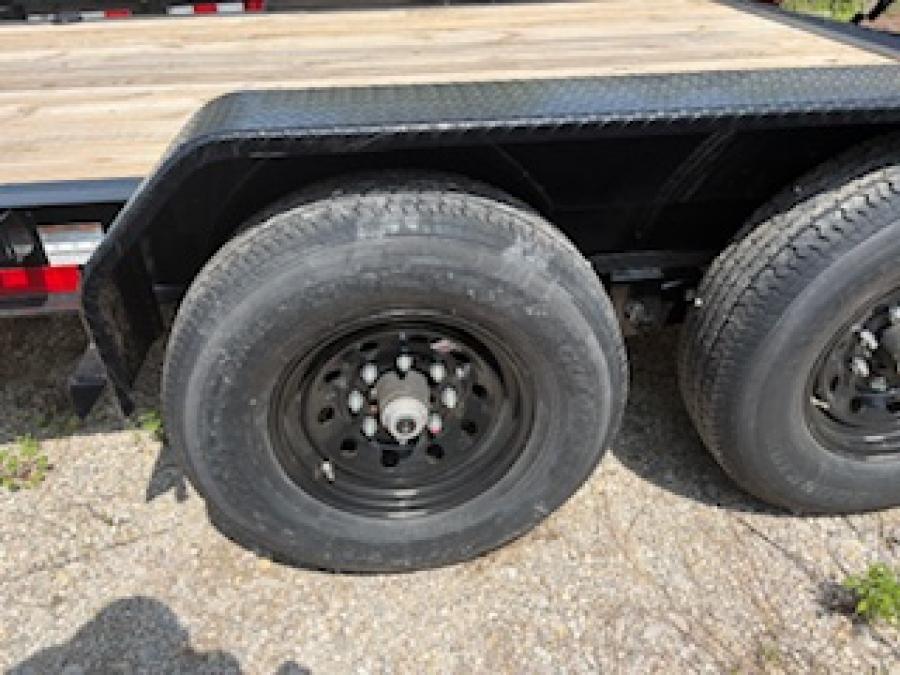 Big Tex 14EH, Equipment, 83" x 20', 15.4K, Dovetail, Mega Ramps, X-Series Image 5
