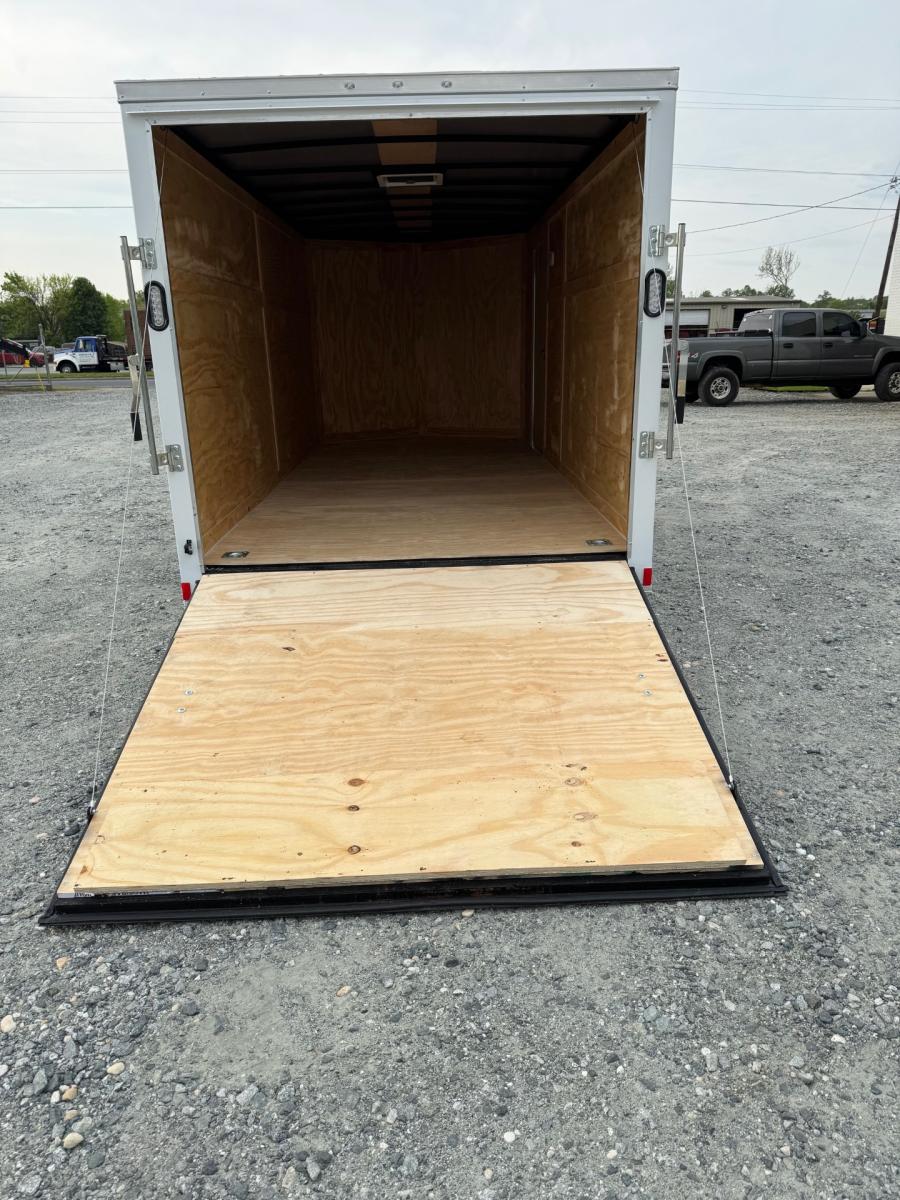 RS71 ENCL 7X16 7K TA WHITE RAMP DOOR 66" HT BY ROCK SOLID Image 6