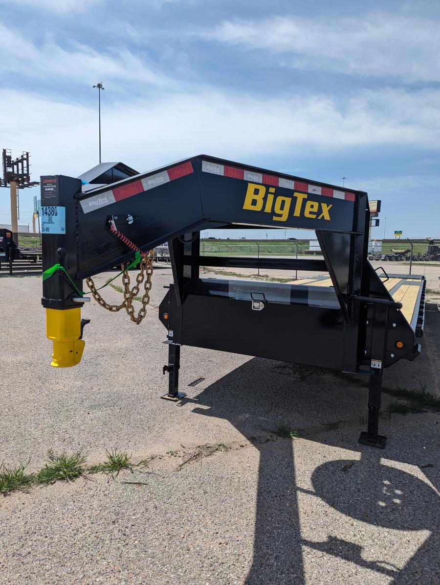 Big Tex 16GN, Gooseneck, 102" x 33', 17.5K, Dovetail, Mega Ramps Image 0