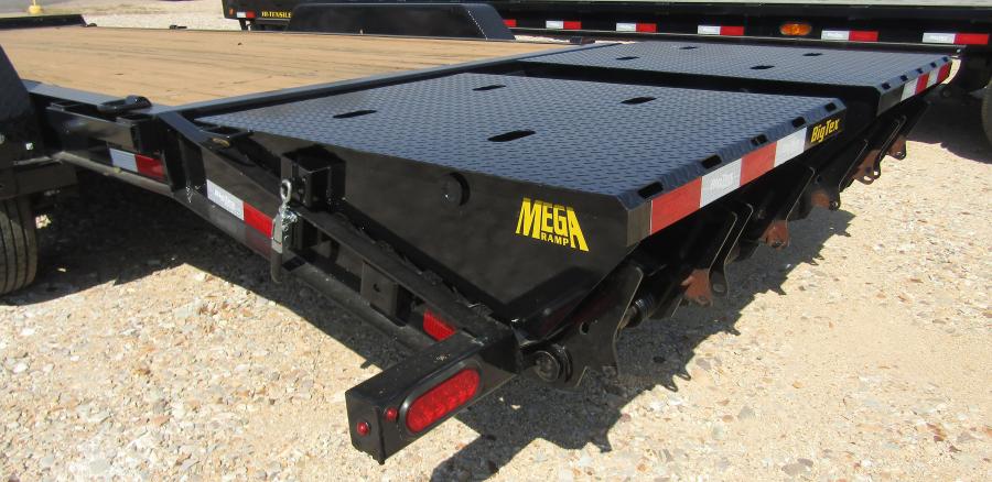 Big Tex 16EH, Equipment, 83" X 22', 17.5K, Dovetail, Mega Ramps, X-Series Image 3