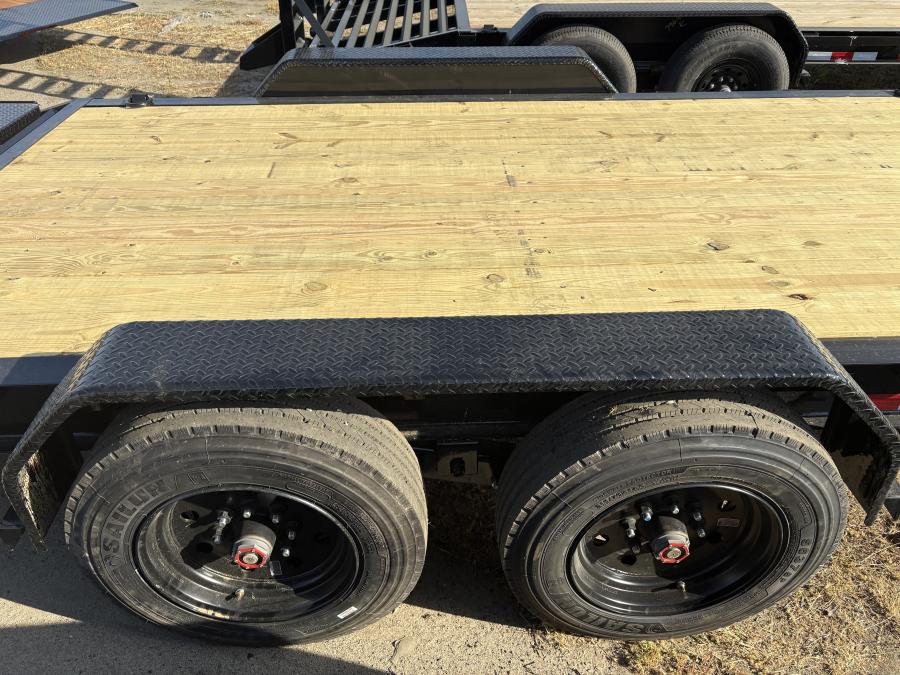 Big Tex 16EH, Equipment, 83" X 22', 17.5K, Dovetail, Mega Ramps, X-Series Image 3