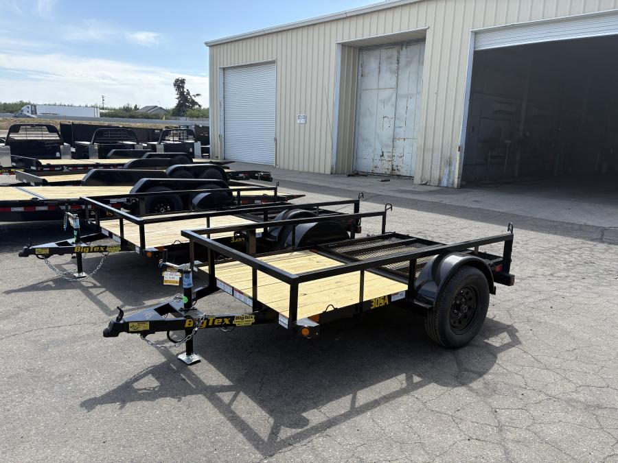 Big Tex 30SA 2,995# SA UTL 60"x8 4RG SPMT BLACK Image 0