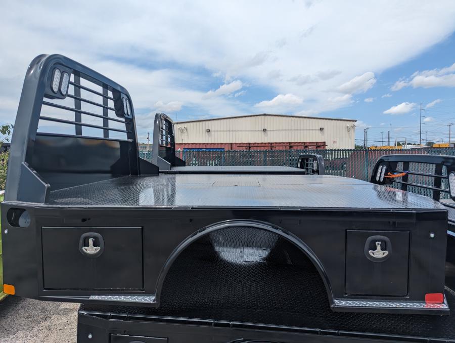 CM SK BED 86" L X 97" W X 57" CA X 42" RUNNERS Image 1