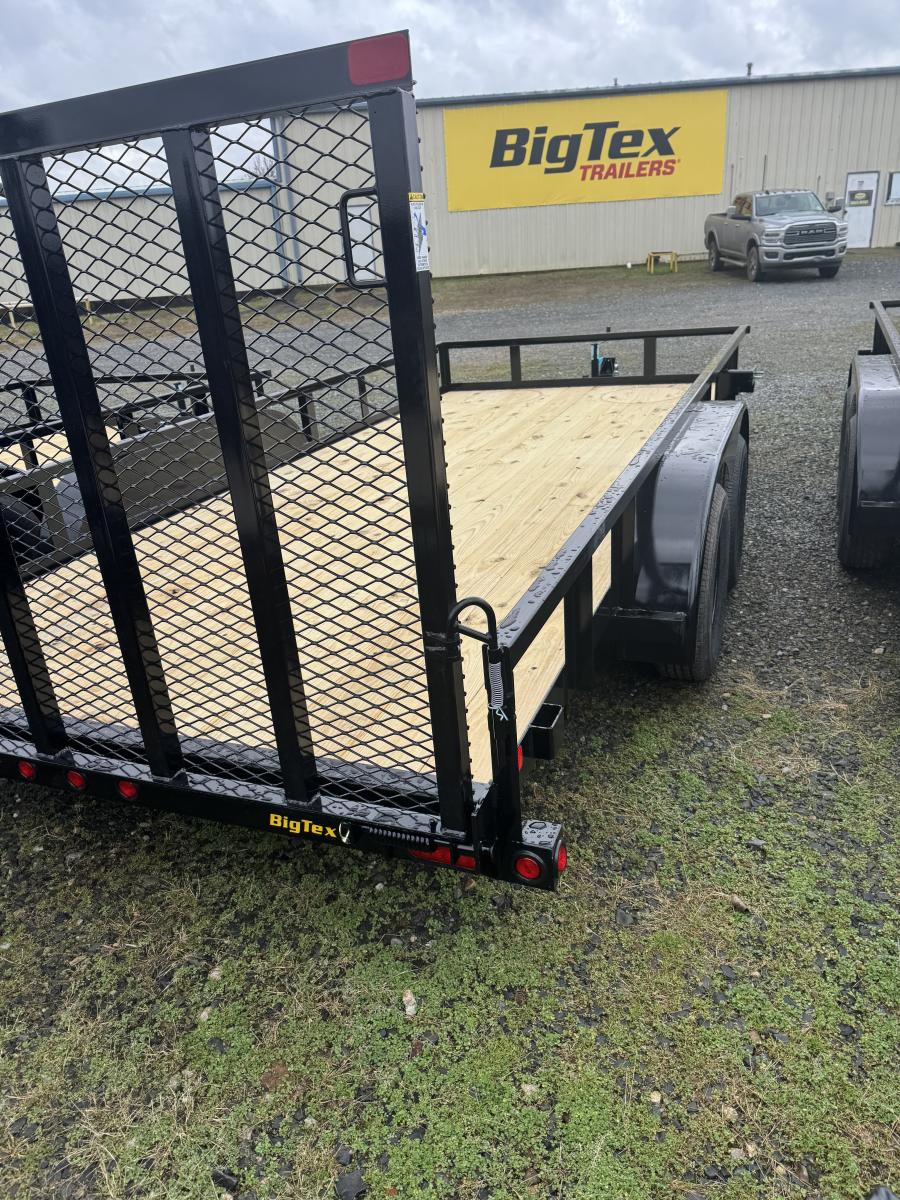 Big Tex 70PI 7K TAND SQ TU UTL 83"x16 2 BRAKES, BLK Image 1