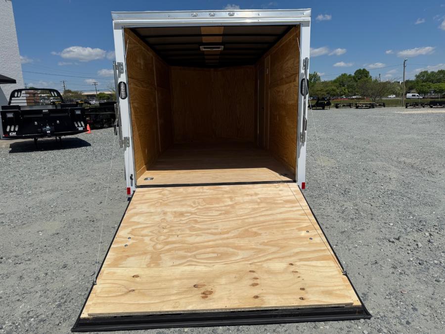 RS71 ENCL 7X14  TA WHITE  RAMP DOOR 66" HT BY ROCK SOLID Image 5