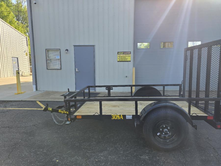 Big Tex 30SA 2,995# SA UTL 60"x8 4RG SPMT BLACK Image 0