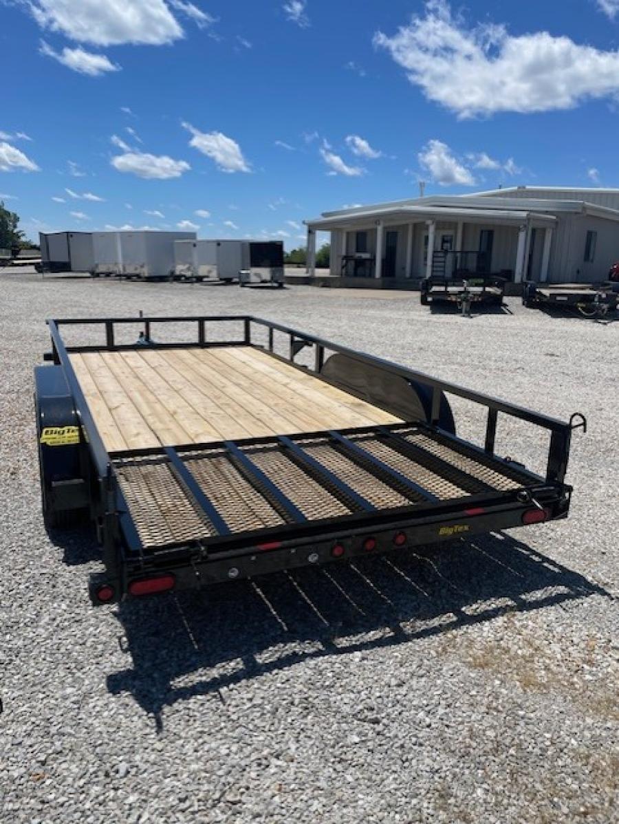 Big Tex 70PI 7K TAND SQ TU UTL 83″X20 2 BRAKES, BLK Image 3