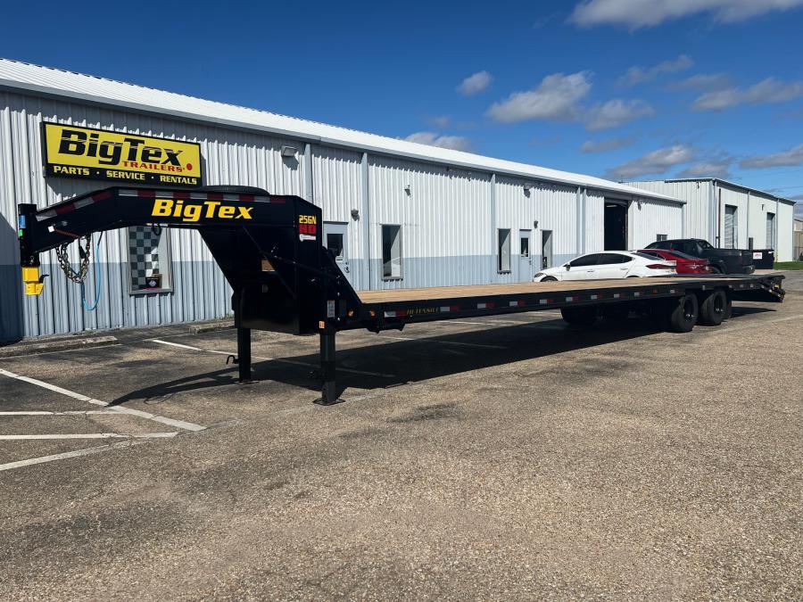 Big Tex 25GN, Gooseneck, 102" x 40', 25.9K, Dovetail, Mega Ramps Image 0
