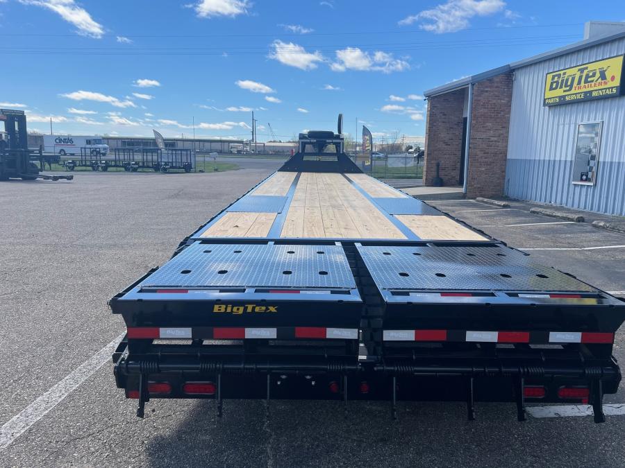 Big Tex 25GN, Gooseneck, 102" x 40', 25.9K, Dovetail, Mega Ramps Image 1