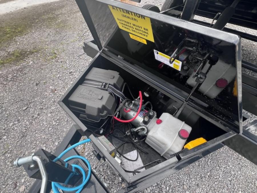 Big Tex 90SR, Dump, 72" x 10', 9.9K Image 2