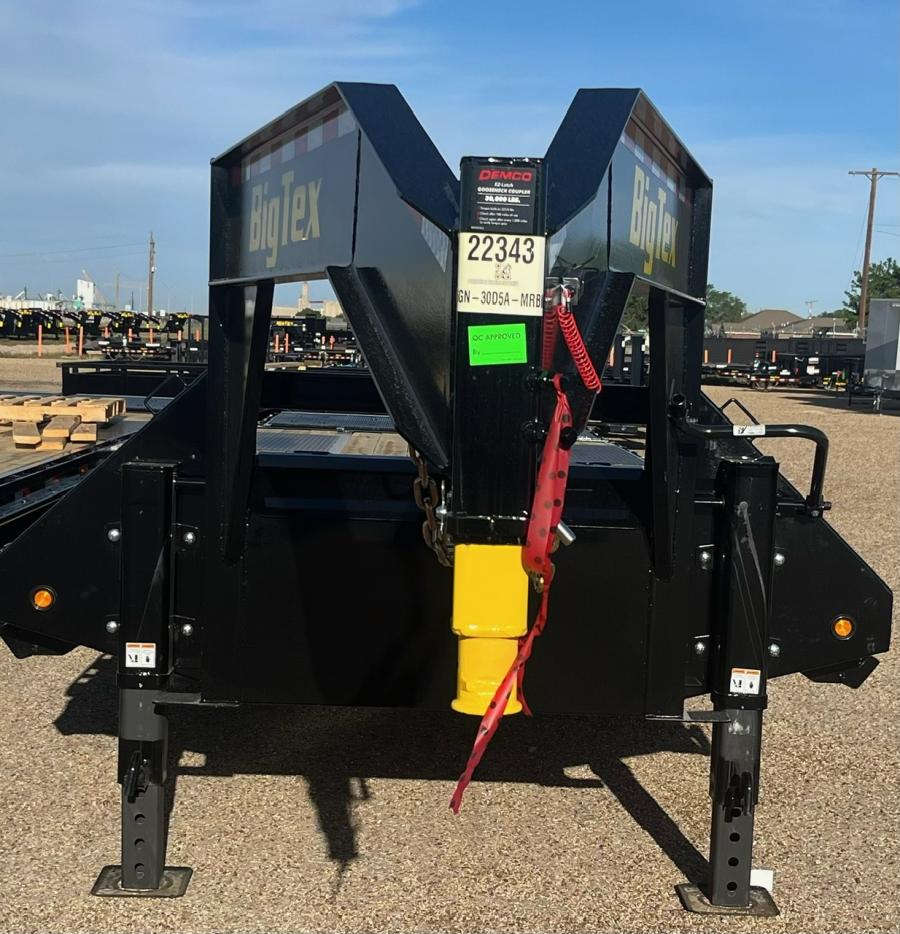 Big Tex 25GN, Gooseneck, 102" x 30', 25.9K, Dovetail, Mega Ramps Image 0