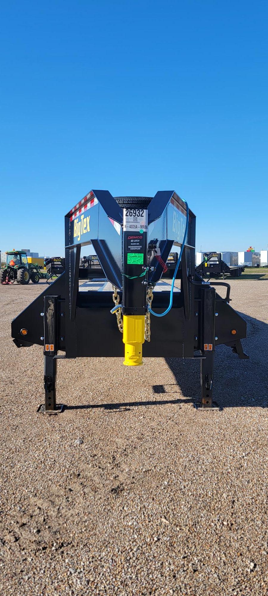 Big Tex 22GN, Gooseneck, 102" x 40', 23.9K, Dovetail, Mega Ramps Image 0